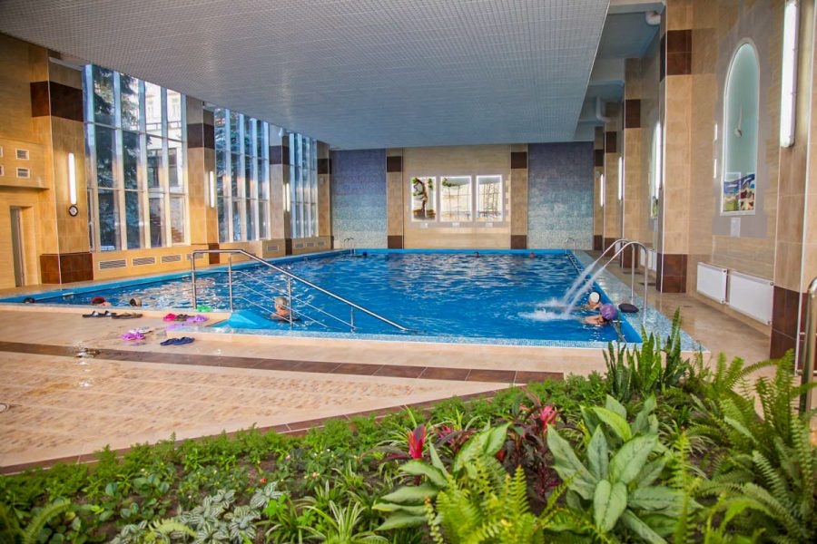 Бассейн в санатории Горный воздух в городе Железноводске - фотография