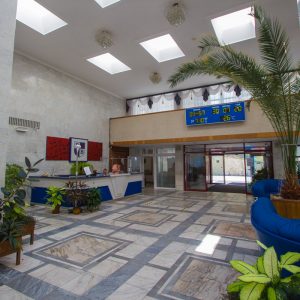 Холл в санатории Горный воздух в городе Железноводске - фотография