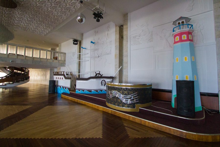 Холл в санатории Горный воздух в городе Железноводске - фотография