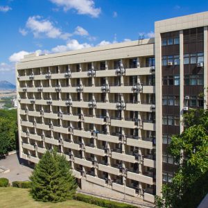 Корпус в санатории Горный воздух в городе Железноводске - фотография