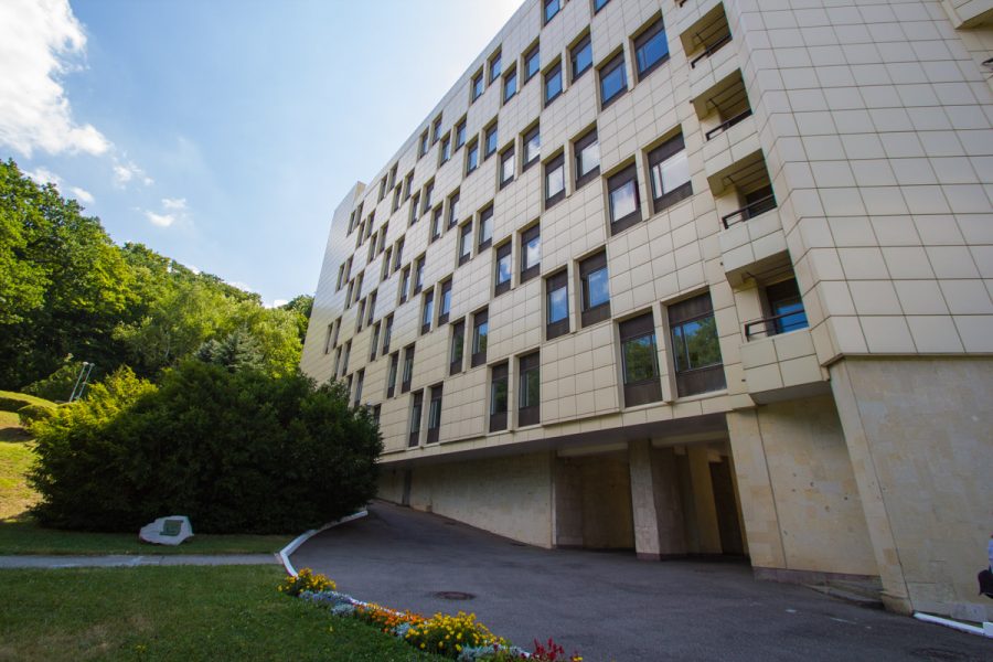 Корпус в санатории Горный воздух в городе Железноводске - фотография