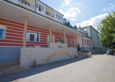 Корпус в санатории Горный воздух в городе Железноводске - фотография