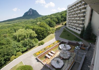 Фонтан в санатории Горный воздух в городе Железноводске - фотография