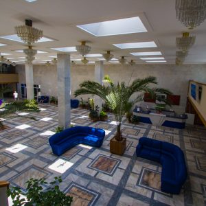 Холл в санатории Горный воздух в городе Железноводске - фотография