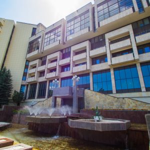 Фонтан в санатории Горный воздух в городе Железноводске - фотография