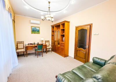 Номер «Апартамент» 3 комнатный в корпусе №1 санатория «Горный воздух» в г. Железноводске - фотография