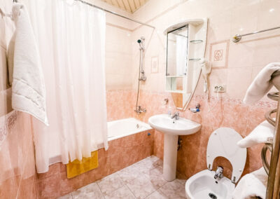 Номер «Апартамент» 3 комнатный в корпусе №1 санатория «Горный воздух» в г. Железноводске - фотография