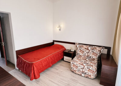 Номер 1 местный в корпусе Б санатория «Горный воздух» в г. Железноводске - фотография