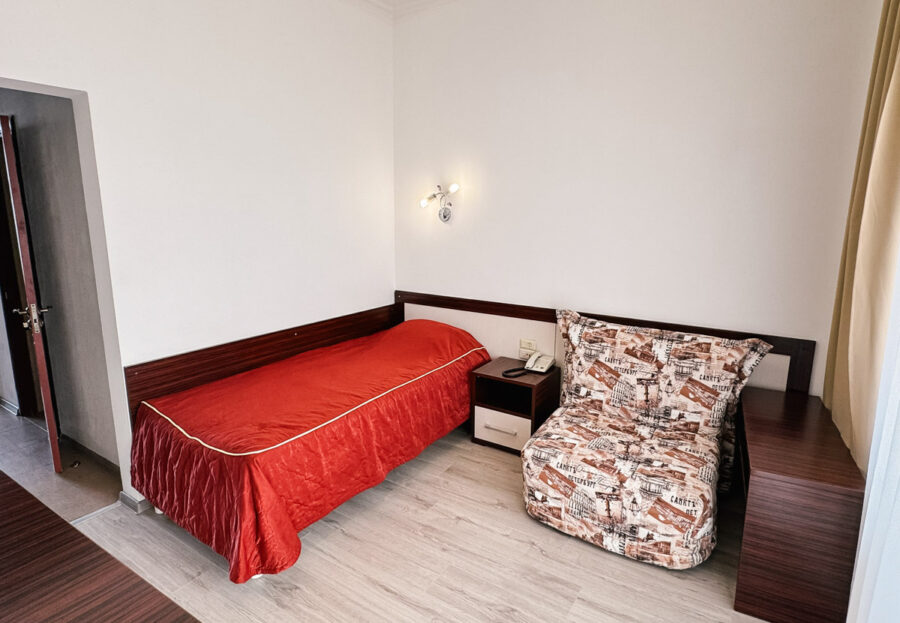 Номер 1 местный в корпусе Б санатория «Горный воздух» в г. Железноводске - фотография