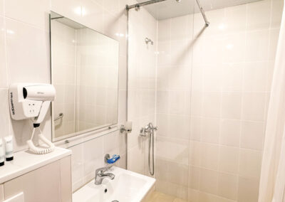 Номер ПК 2 местный в корпусе №2 санатория «Горный воздух» в г. Железноводске - фотография