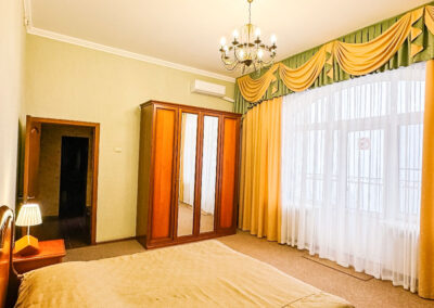 Номер «Полулюкс» 2 комнатный в корпусе В санатория «Горный воздух» в г. Железноводске - фотография