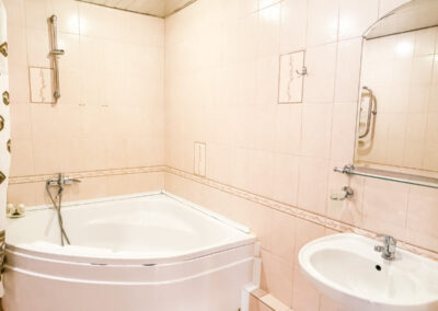 Номер «Семейный» 3 комнатный в корпусе №2 санатория «Горный воздух» в г. Железноводске - фотография